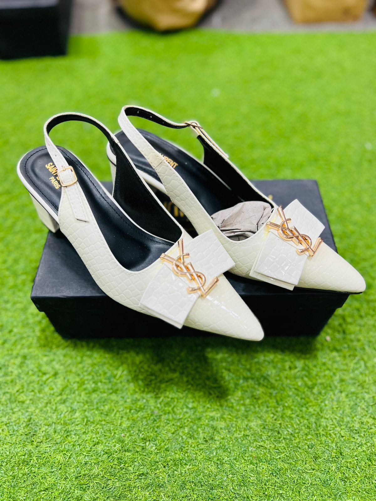 Shoes heels