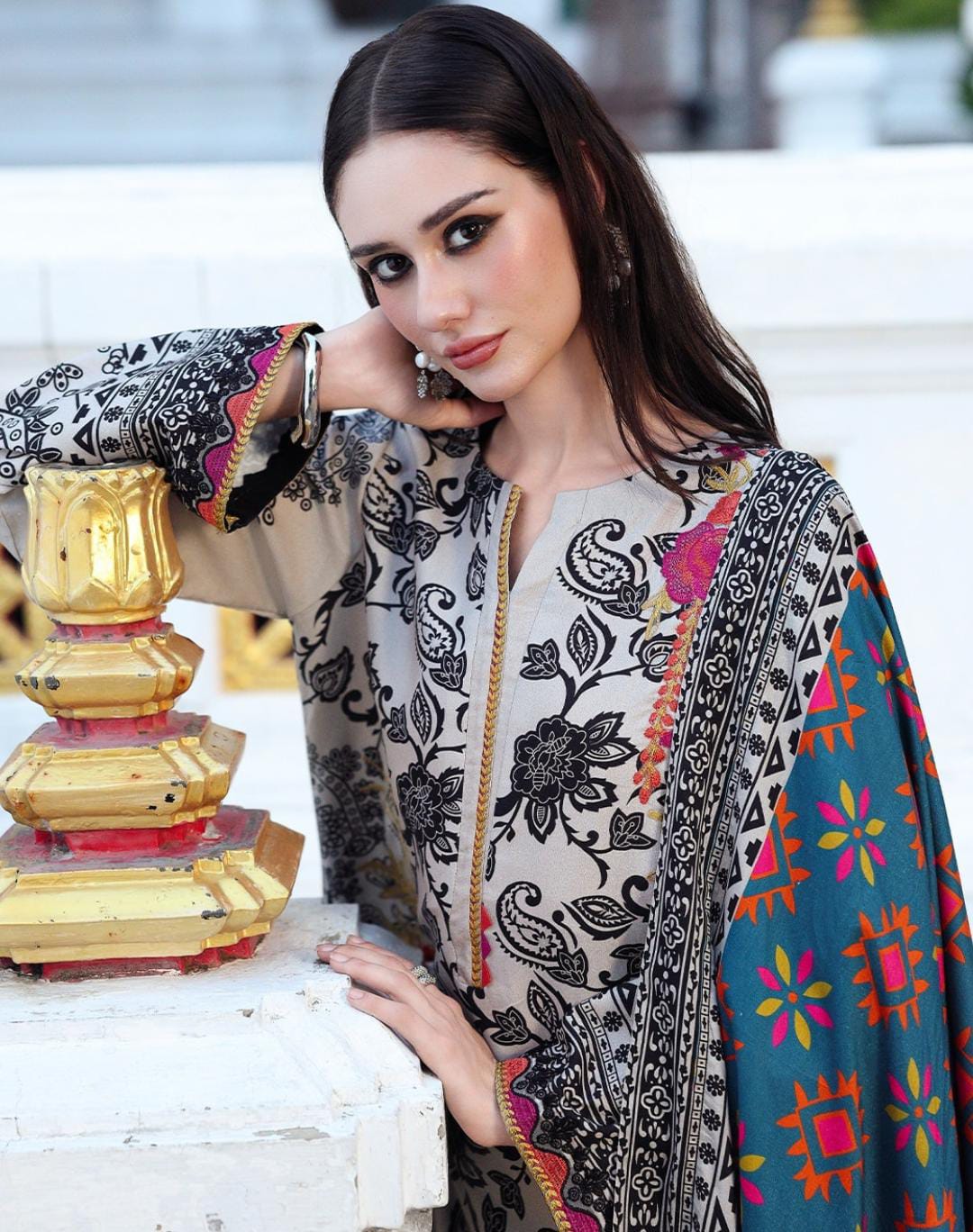 3pc Printed stitch suit