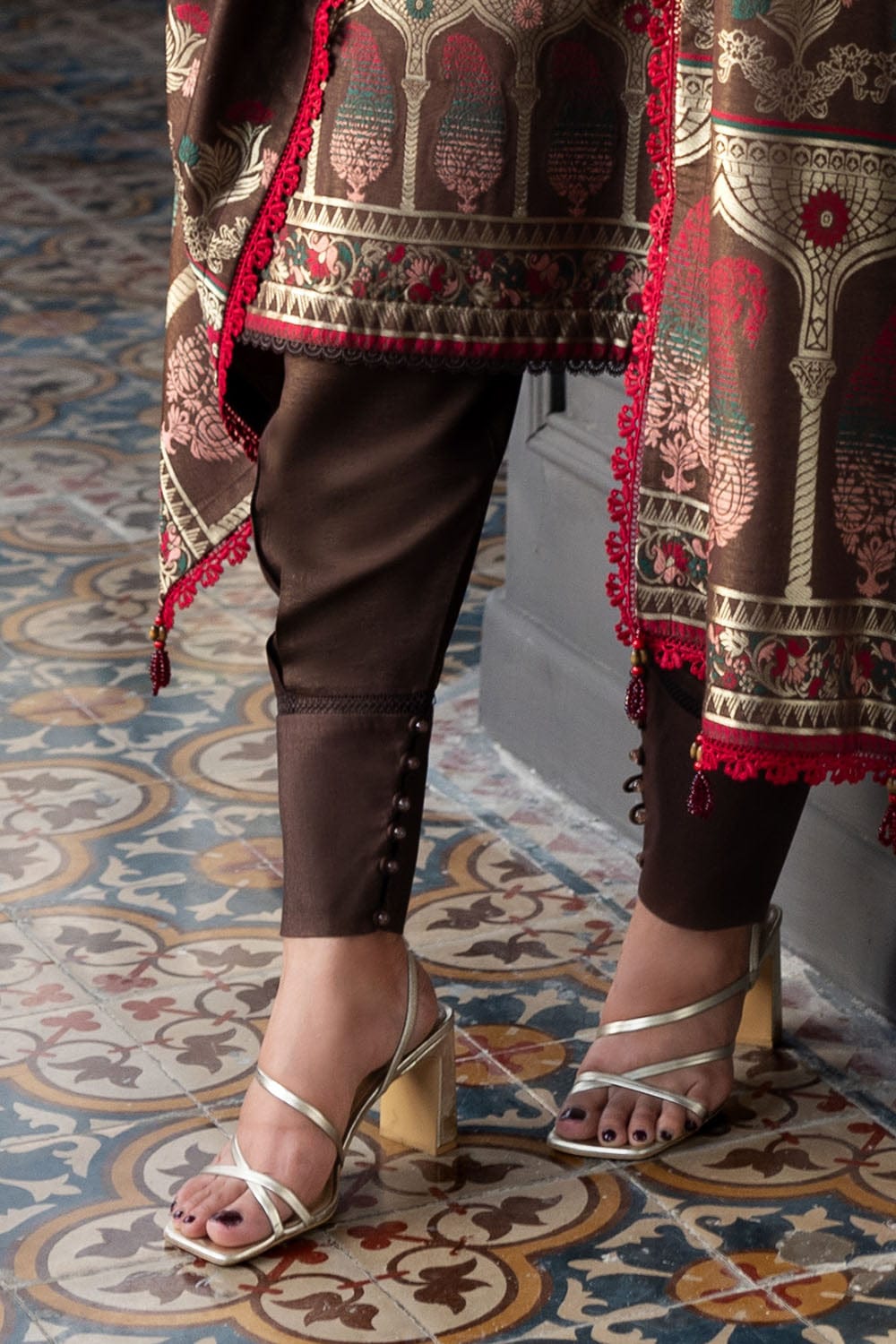 3 Piece stitch Khadar Rod Jacquard Suit with Dupatta